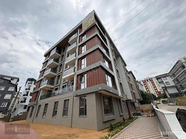 Adresistanbull'dan 0 Oturuma Hazır 95 m2 Kiralık daire
