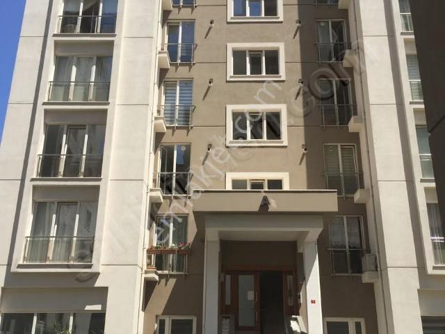 Adressten 3 Blokluk Sit.16m2 Verandalı 3+1 145m2 Satılık Daire