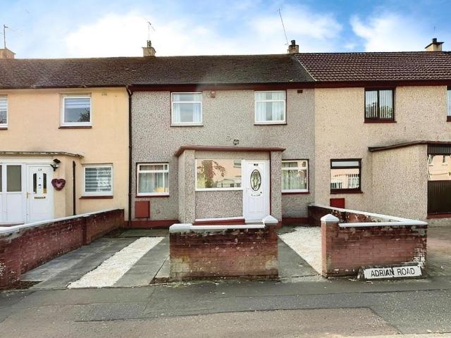 Adrian Road, Glenrothes, KY7 3 bed house to rent £850 pcm £196 pw