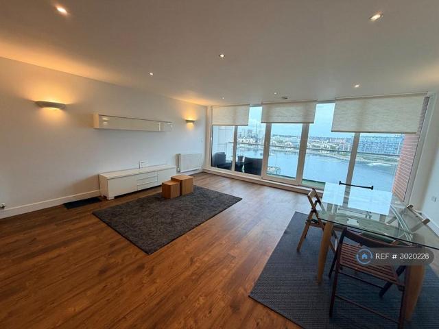 Adriatic Apartments, London, E16 2 bed flat to rent £2,700 pcm £623 pw