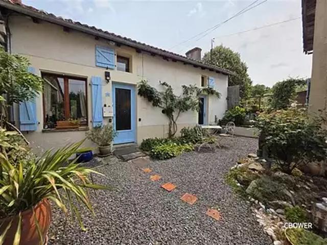 Adriers 86430 Achat / Vente maison 11 pièces t11 piscine