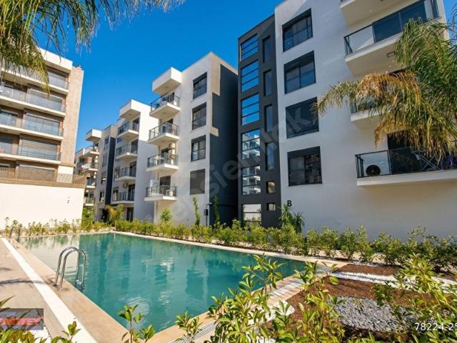 Aegean Forest'ta Havuzlu Site İçinde Lüks 3+1 Satılık Daire