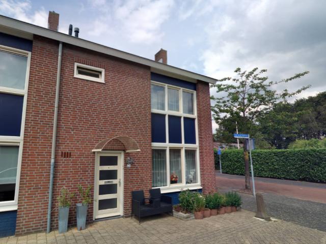 Aert van der Neerstraat 25