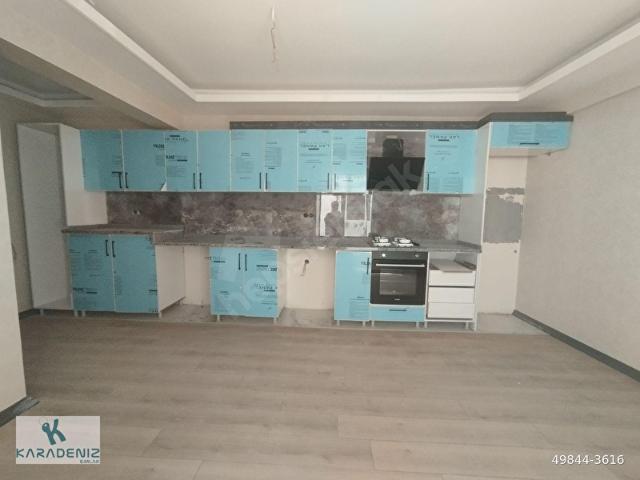 ŞAFAK MAHALLESİ 2+1 YENİ BİNA SATILIK DAİRE KARADENİZ EMLAK