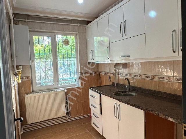 Şafak Mahallesi 2+1 Ayrı Mutfak Doğalgazlı Daire