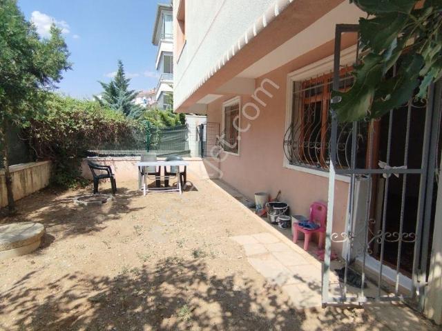 Şafak Mahallesi 3+1 Bahçe Katı Karadeniz Emlak'tan