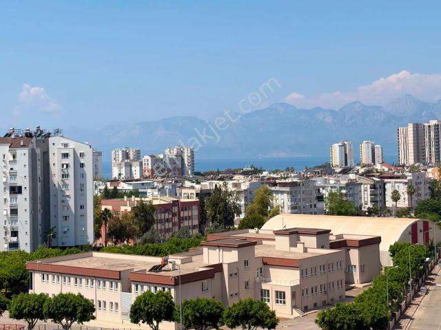 Şafak Emlak Kiralık Şirinyalı Havuzlu Site 3+1 165 M2 Doğalgazlı