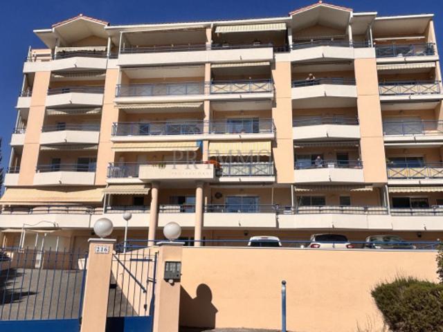 AFFAIRE A SAISIR STUDIO CABINE AVEC PARKING SAINT RAPHAEL 8