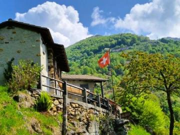 Indemini, Gemeinde Gambarogno, Bezirk Locarno, Tessin