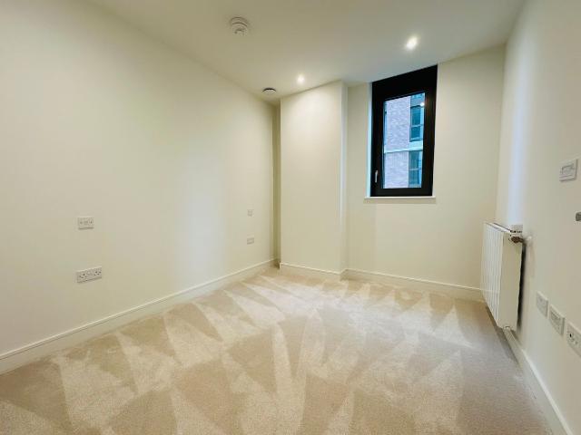 Affinity View, London E16, 1 bed flat to rent, £2,150 pcm | PrimeLocation