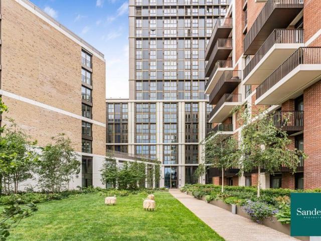 Affinity View, West Ham, London E16, 3 bed flat to rent, £3,600 pcm | PrimeLocation