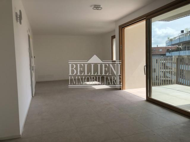 AFFITASI BICAMERE CON TERRAZZA SAN BORTOLO