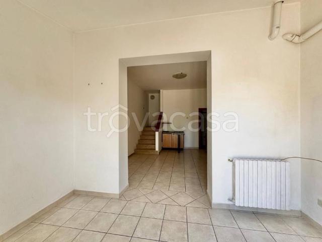 Affittasi casa indipendente a Ponsacco via s. Piero e Casato, 5