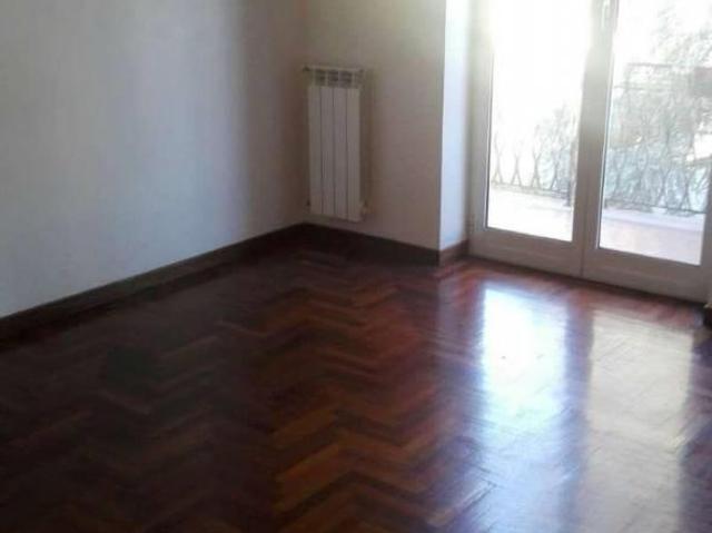 Affittasi Appartamento, MONTEVERDE NUOVO VIA ETTORE VERNAZZA Annunci Roma Roma Rif.8635