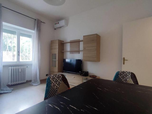 Affittasi Appartamento, Monteverde Via Fabiola Grazioso Bilocale Ristrutturato Annunci Roma Roma Rif.625386