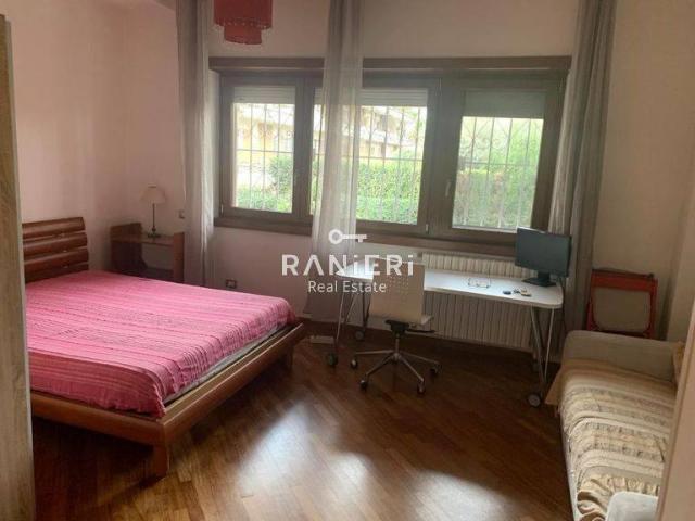 Affittasi Appartamento, Mostacciano Monolocale arredato, spese incluse Annunci Roma, Zona Mostacciano Rif.646662