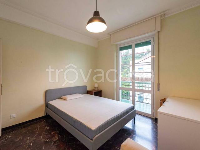 Affittasi appartamento a Genova corso Europa, 600, Quarto
