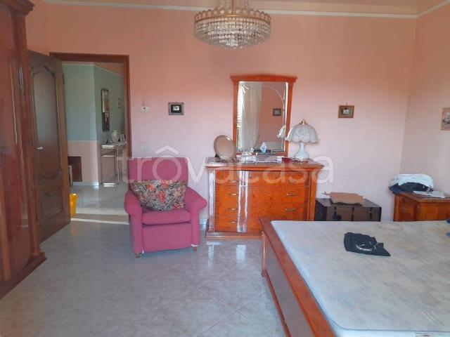 Affittasi appartamento a Giardini Naxos via Ischia