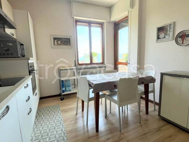 Affittasi appartamento a Desenzano del Garda, Desenzano del Garda