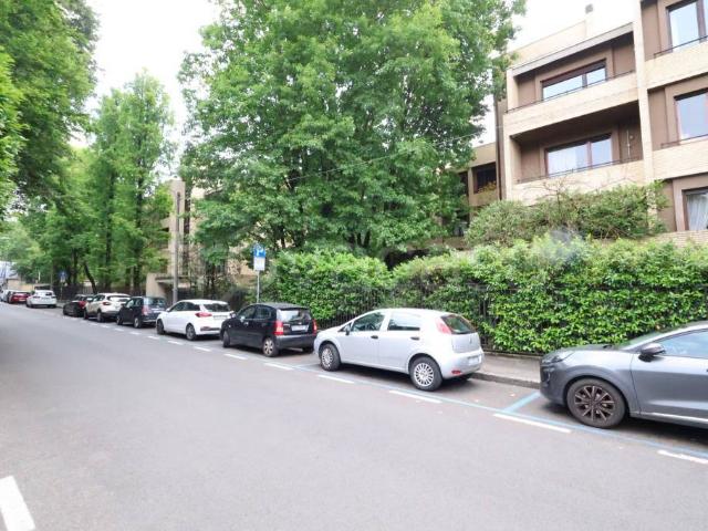 Affittasi appartamento a Monza via Dante Alighieri, San Biagio