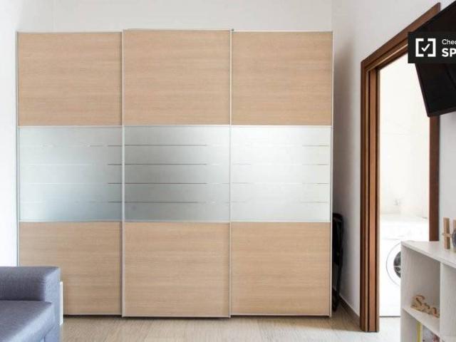 Affittasi appartamento a Milano, Ticinese