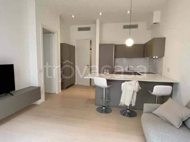 Affittasi appartamento a Milano via Antonio Cecchi, Washington