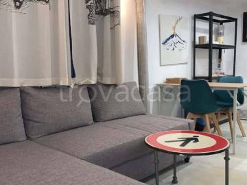 Appartamento in affitto a Via Ariberto Milano - Cucina arredata