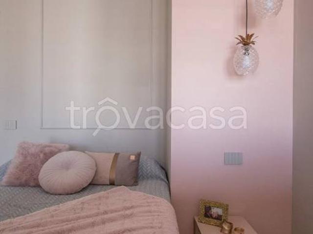 Affittasi appartamento a Milano via dei Piatti, Carrobbio