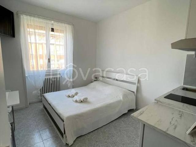 Affittasi appartamento a Milano, Washington