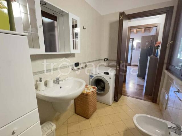 Affittasi appartamento a Peschiera del Garda