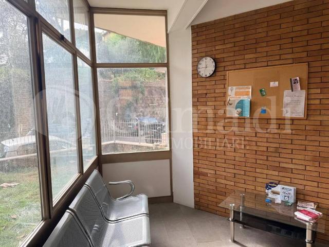 Affittasi appartamento a Roma via dei Badoer, Casetta Mattei Corviale