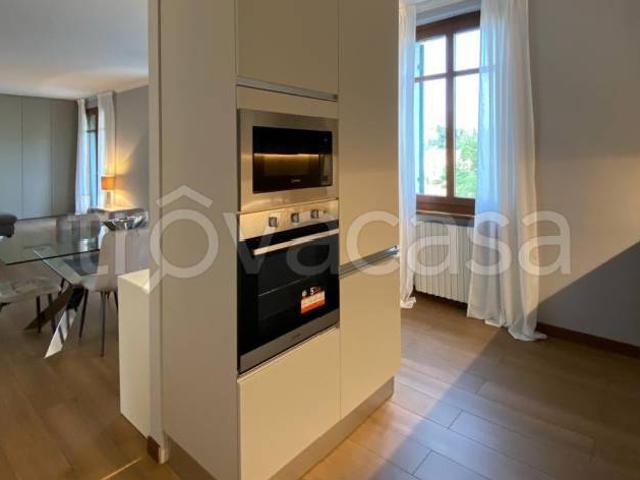 Affittasi appartamento a Verona, Centro Storico