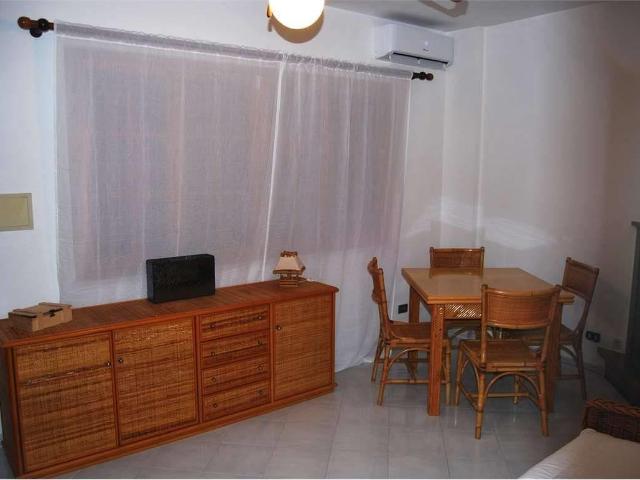 Affittasi Appartamento, AFFITTO SETTIMANALE Annunci Pomezia Roma Rif.620565
