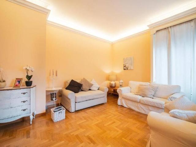 Affittasi Appartamento, AFFITTO TRANSITORIO IN ELEGANTE PALAZZINA Annunci Roma Roma Rif.628688
