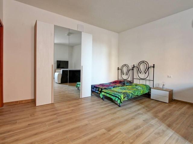 Affittasi Appartamento, Affittasi open space a studentesse Annunci Roma, Zona Ponte Di Nona Rif.648230