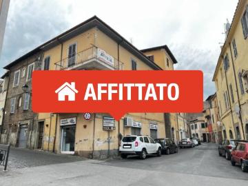 Affittasi Appartamento, Appartamento trilocale in Via Pia Annunci Velletri Roma Rif.651025