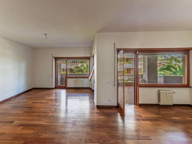 Affittasi Appartamento, Appartamento Annunci Roma Roma Rif.624945
