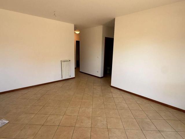 Affittasi Appartamento, APPARTAMENTO DI 95MQ IN PALAZZINA DI RECENTE COSTRUZIONE. Annunci Palestrina Roma Rif.630144