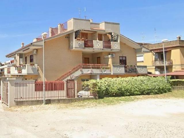 Affittasi Appartamento, Appartamento in locazione ad Albano Laziale Annunci Albano Laziale Roma Rif.641825