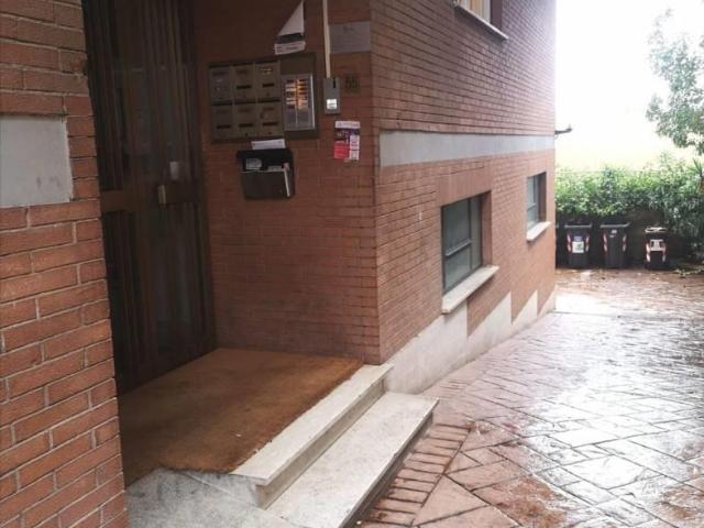 Affittasi Appartamento, Appartamento sito in Via Caselle Torinese, zona Casalotti Annunci Roma, Zona Casalotti Rif.94628