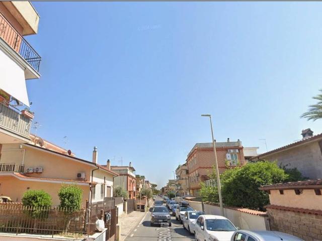 Affittasi Appartamento, BILOCALE SU 2 LIVELLI CON SPESE COMPRESE Annunci Roma, Frazione Dragona Rif.616310