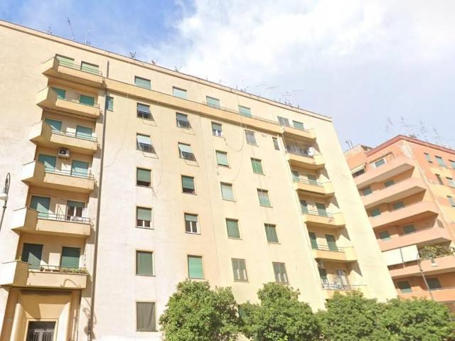 Affittasi Appartamento, CAMERA DOPPA PER 2 STUDENTESSE IN APPARTAMENTO RISTRUTTURATO Annunci Roma Roma Rif.625603