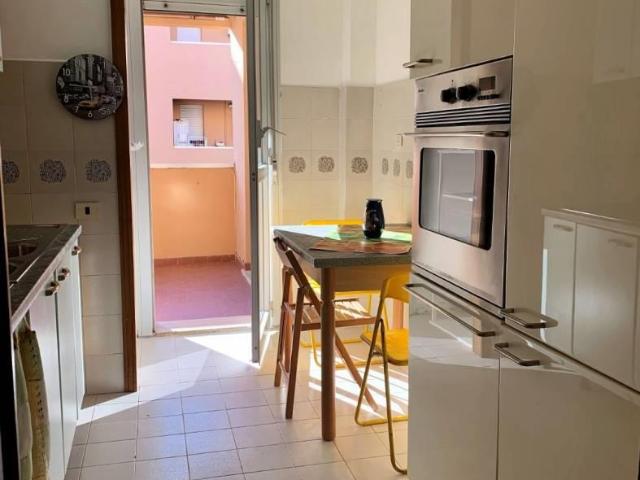 Affittasi Appartamento, CONSORZIO FONTANA CANDIDA TORRE GAIA STANZA Annunci Roma, Zona Torre Gaia Rif.634054