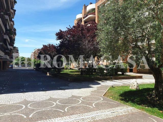 Affittasi Appartamento, EUR – VIA CALCUTTA Appartamento rifinito e arredato Annunci Roma, Zona Torrino Rif.644197