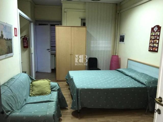 Affittasi Appartamento, Eur Viale Europa Signorile Annunci Roma, Zona Eur Rif.512830