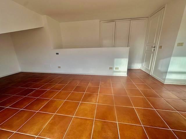 Affittasi Appartamento, Fleming Via Roccaporena Annunci Roma, Zona Fleming Rif.645629