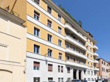 Affittasi Appartamento, Luminoso Appartamento in Affitto a Trastevere Annunci Roma, Zona Trastevere Rif.626519