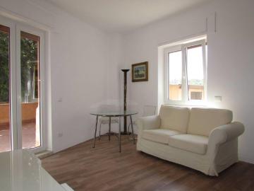 Affittasi Appartamento, Labaro Via Valchetta Cartoni bilocale ristrutturato Annunci Roma, Zona Labaro Rif.630361