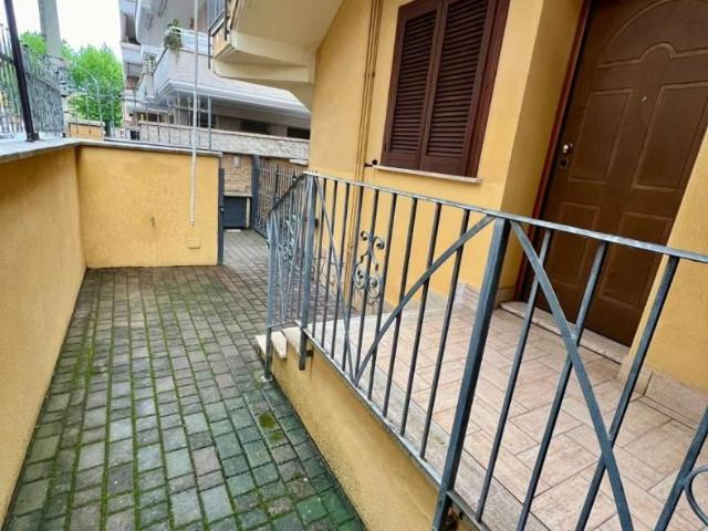 Affittasi Appartamento, Ladispoli Via Palermo piano terra in affitto Annunci Ladispoli Roma Rif.557119
