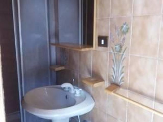 Affittasi Appartamento, Portuense Camera singola con bagno privato Annunci Roma Roma Rif.406704